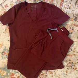 Size Small Maroon Figs
